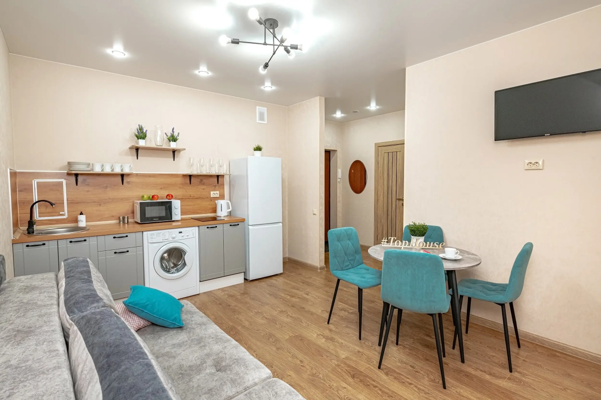 Апартаменты TopHouse на Нейбута 2A двухкомнатные