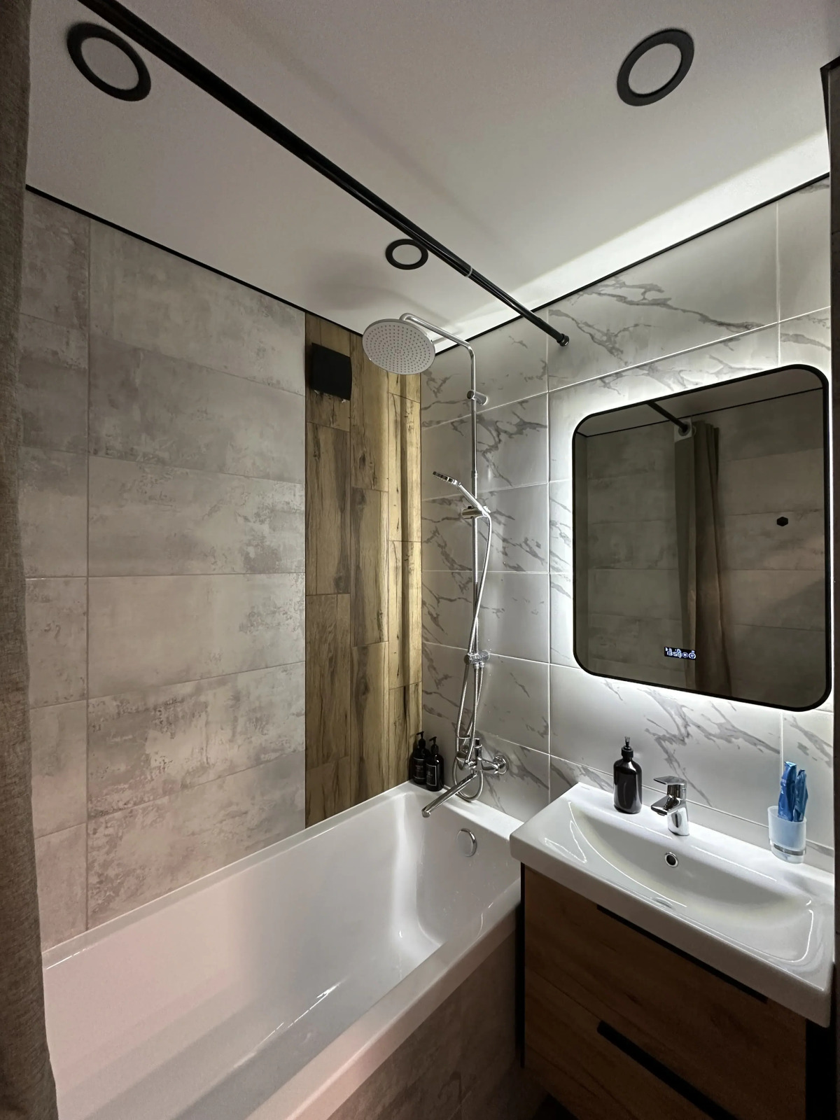 Квартира Новая в центре города с евроремонтом