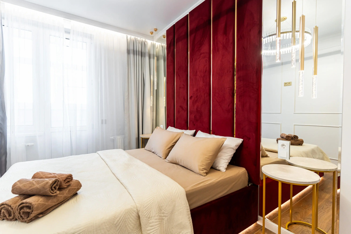 Апартаменты дизайнерские в центре Новороссийска от LetoApart