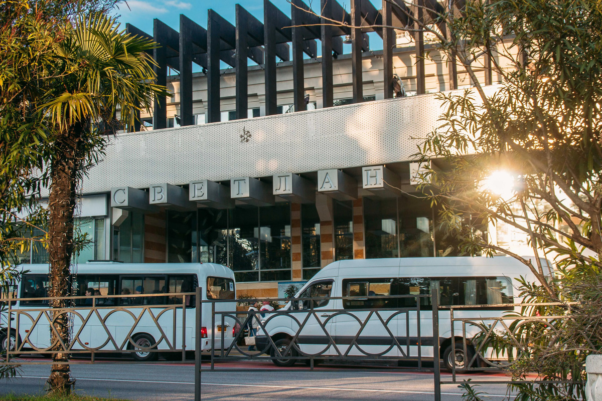 Отель Светлана Плюс