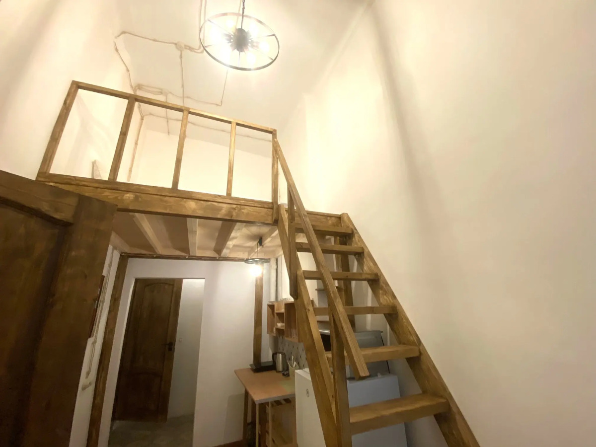 Апартаменты Студия Эконом рядом с Площадью Восстания