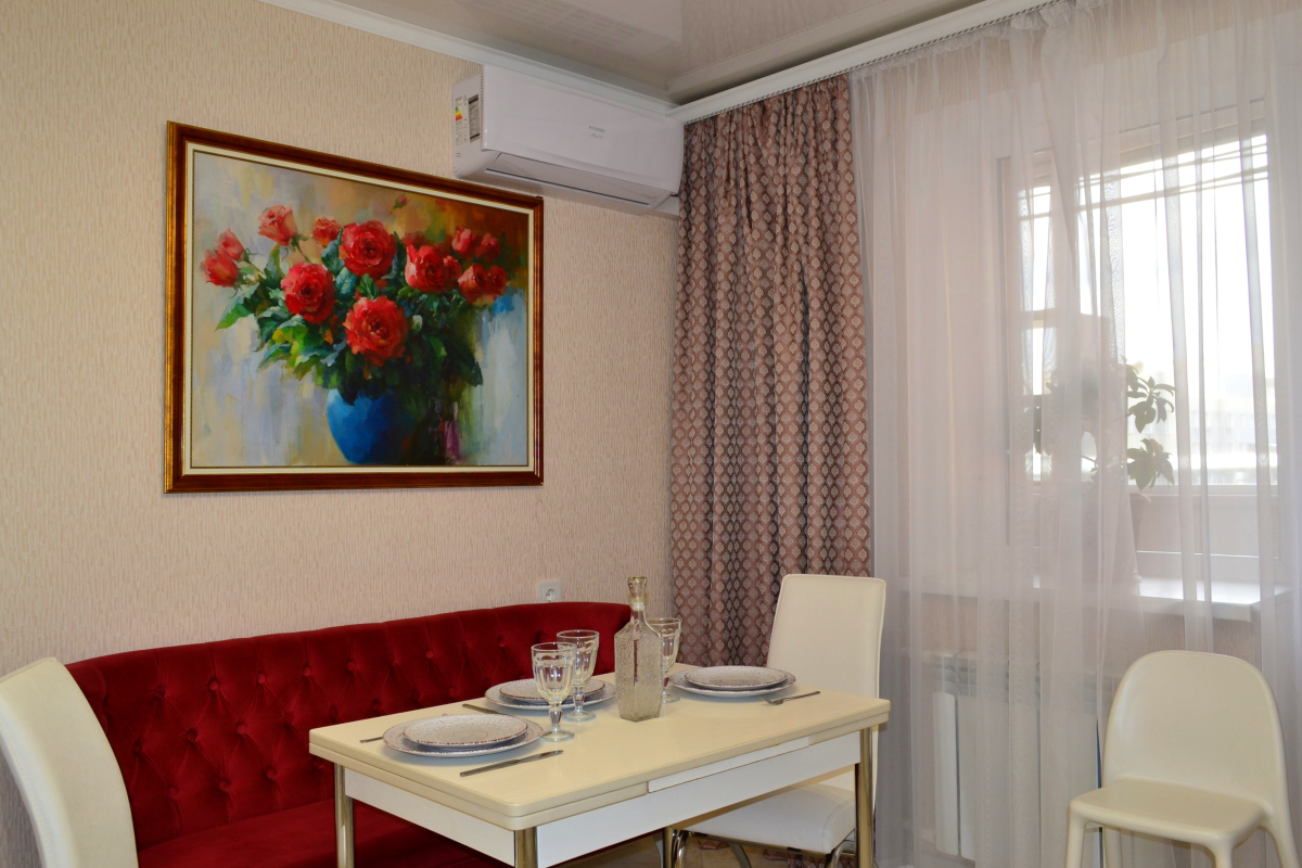 Квартира ЭмиЛи Центр — Современные апартаменты для вашего отдыха