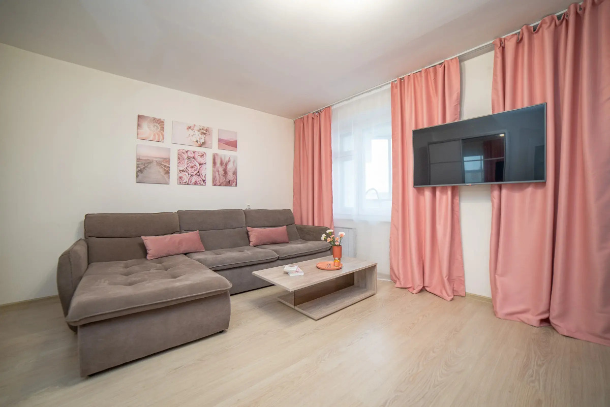 Апартаменты Вилонова 14а Двухкомнатная