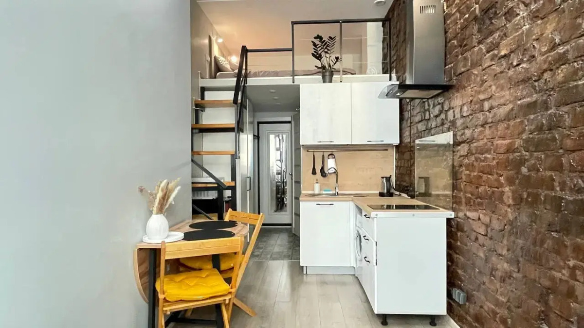 Квартира Студия в центре Петербурга