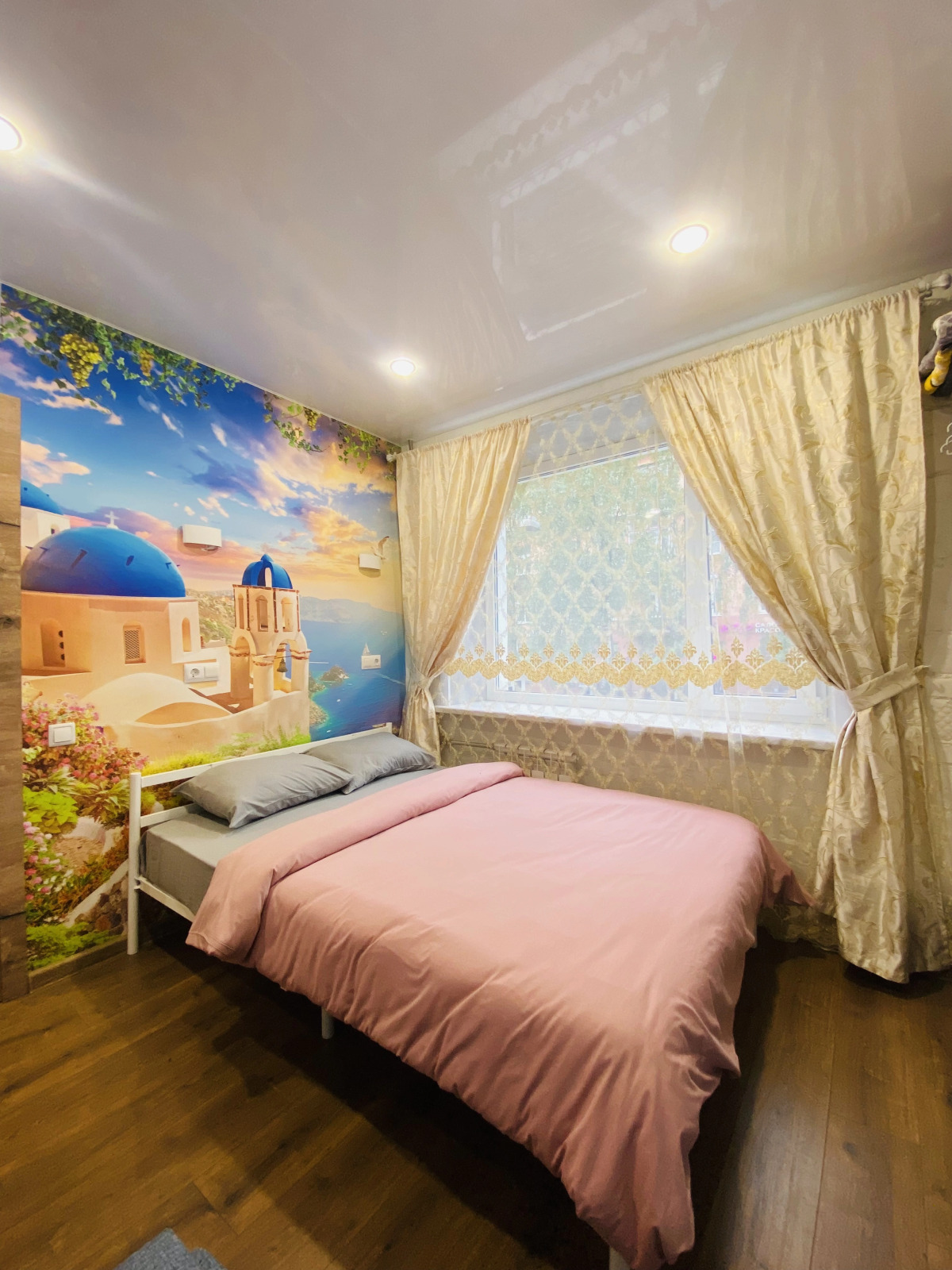 Апартаменты Санторини на Ленина