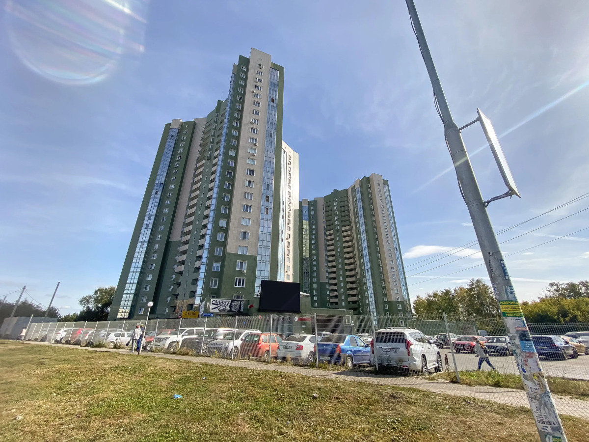 Апартаменты с камином и видом на реку у ТЦ Аквамолл