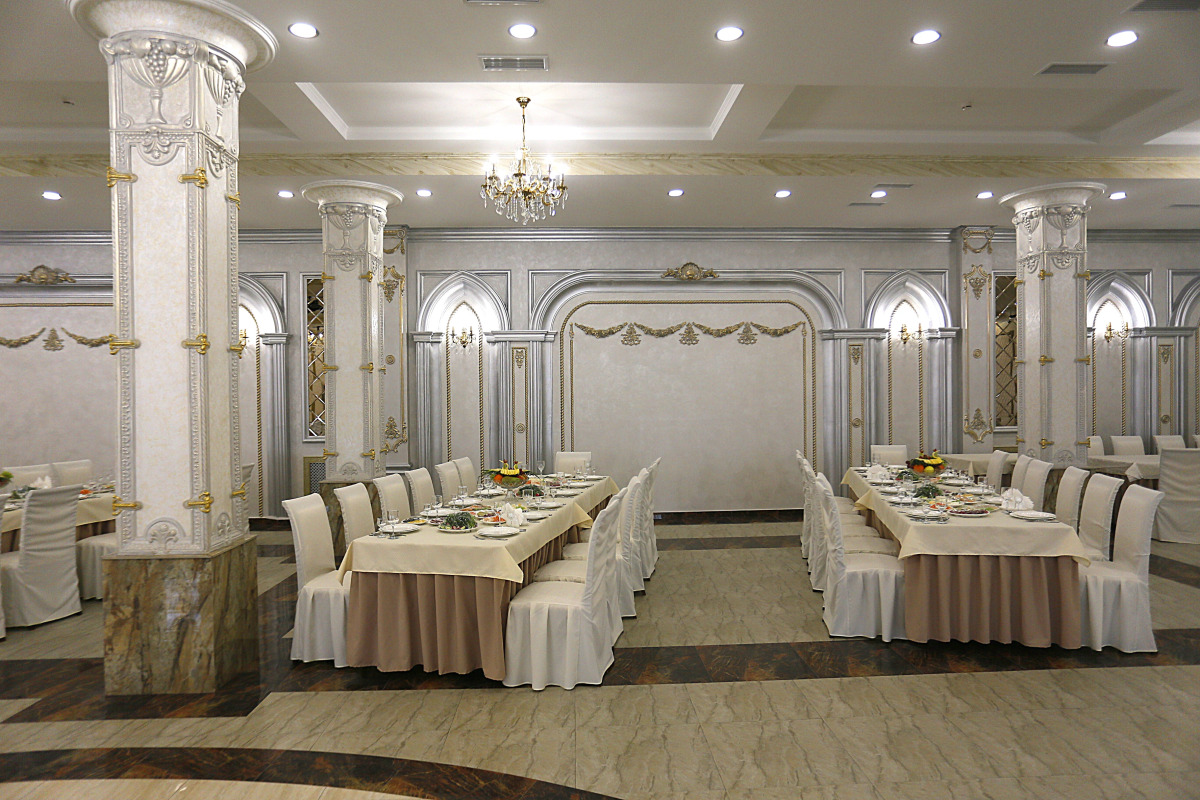 Отель Гранд Лион