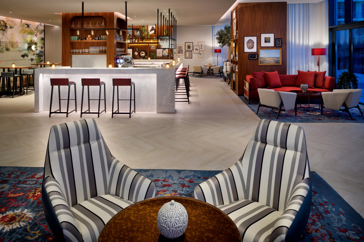 Отель Vida Emirates Hills