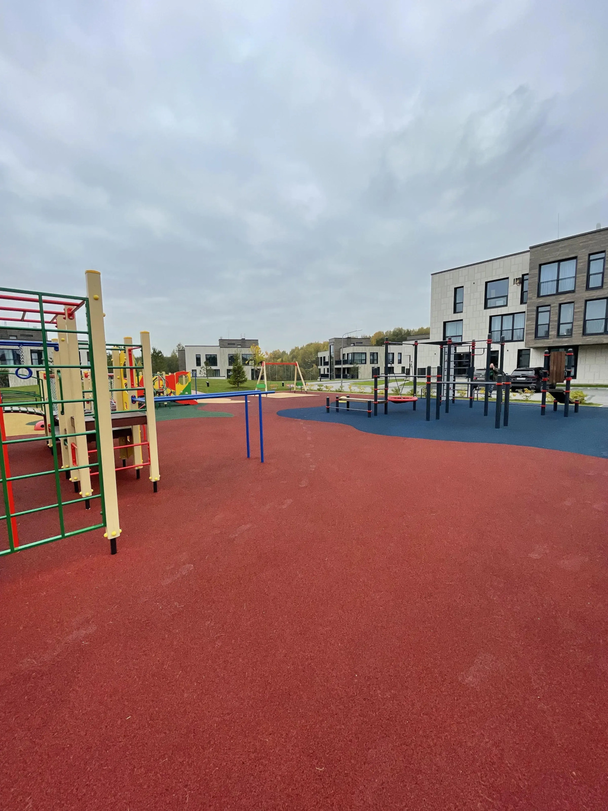 Апартаменты Охта Парк Village Aparts