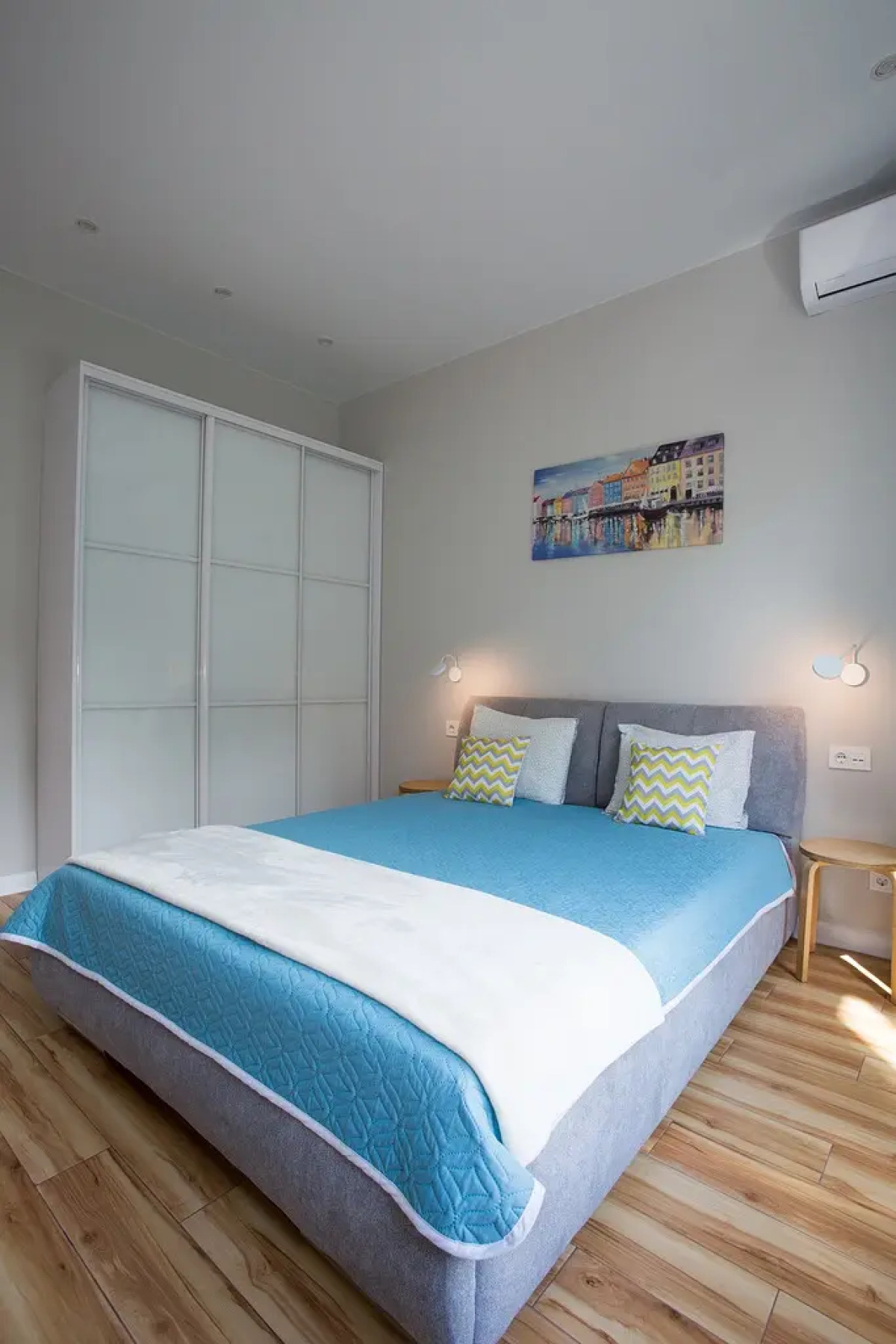 Апартаменты Аврора с видом на лес и озеро