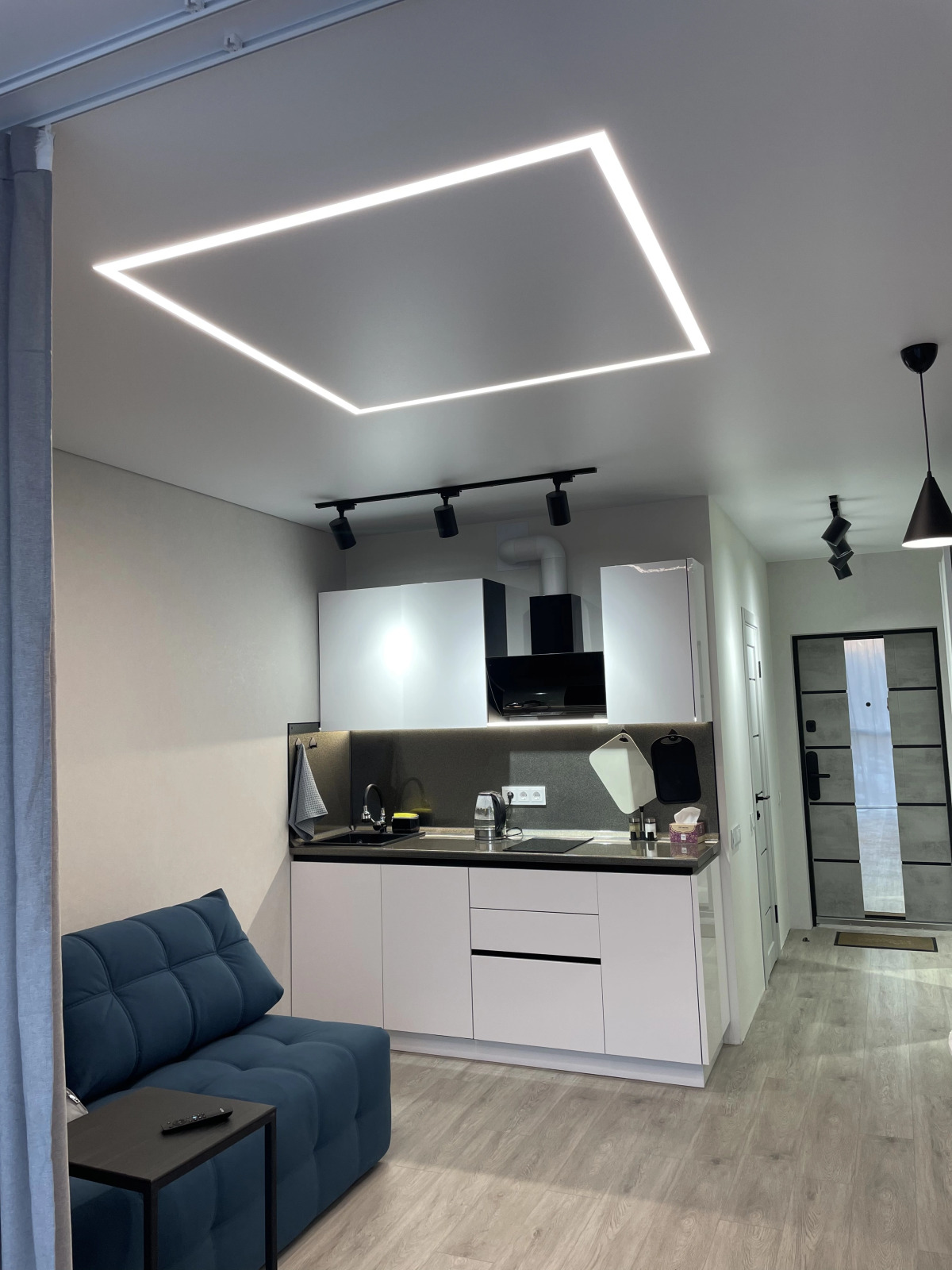 Апартаменты с Видом на Лес и Море