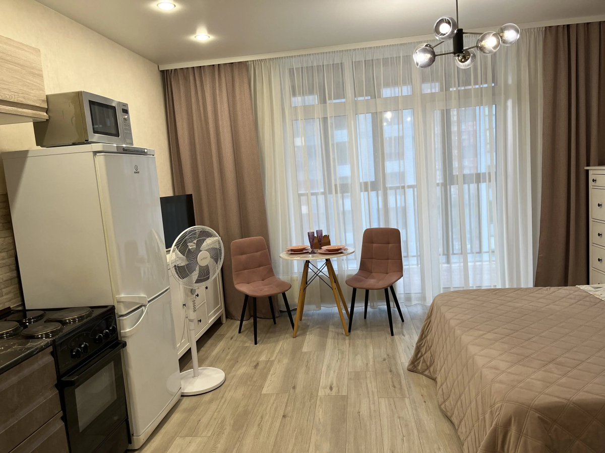 Квартира 1-комнатная студия в новом высотном доме. Кирова 11