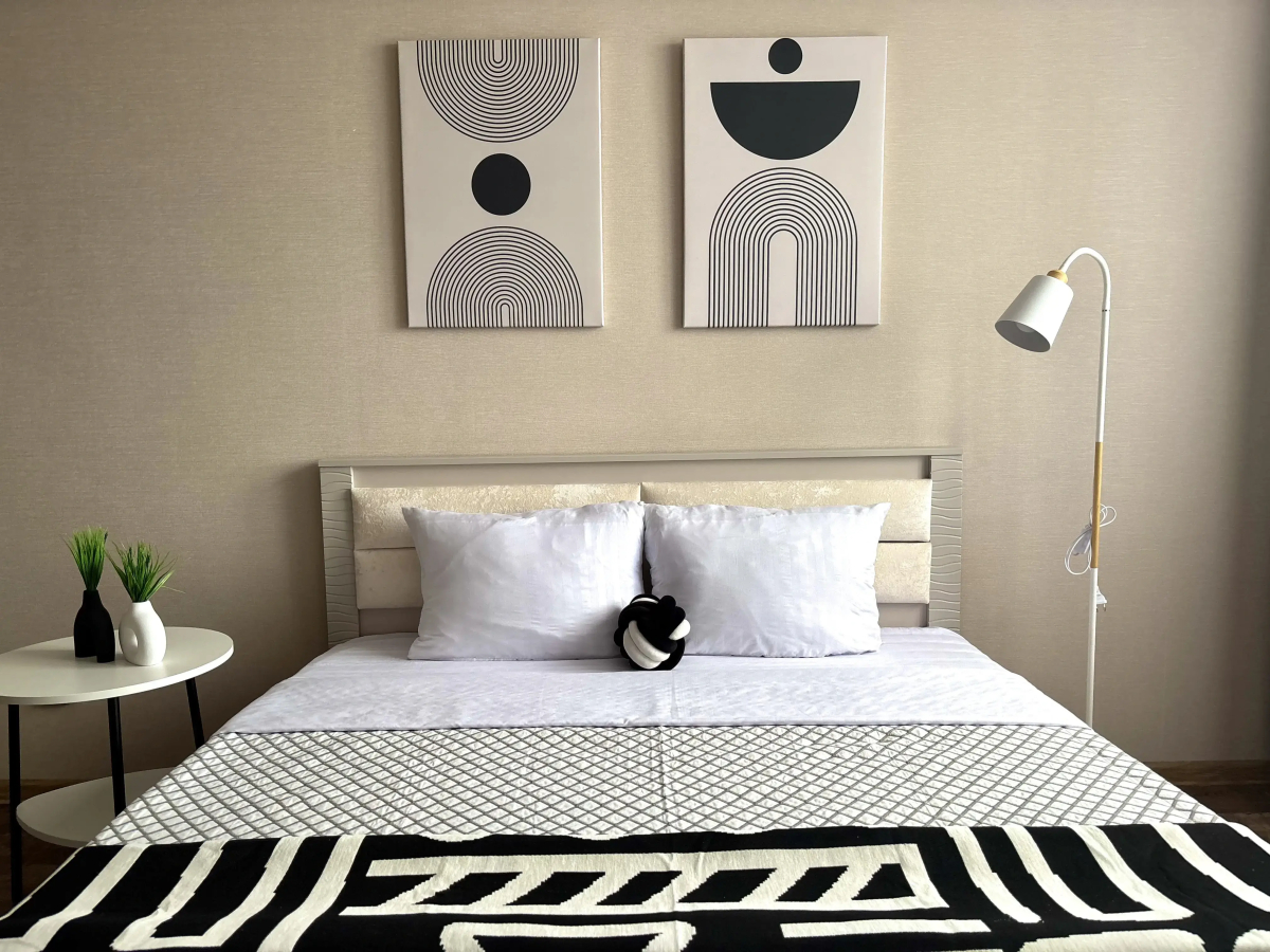 Квартира BestHome Двухкомнатная семейная в центре