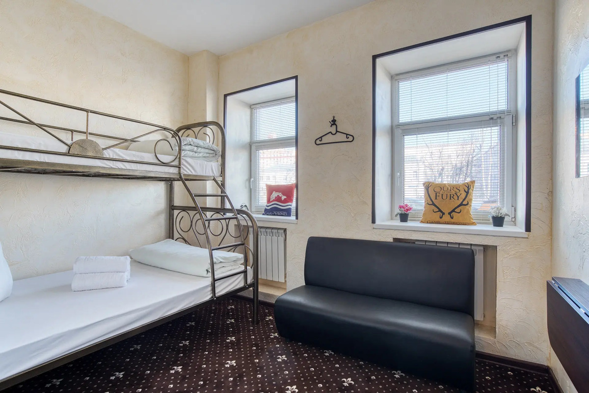 Отель Винтерфелл Новокузнецкая