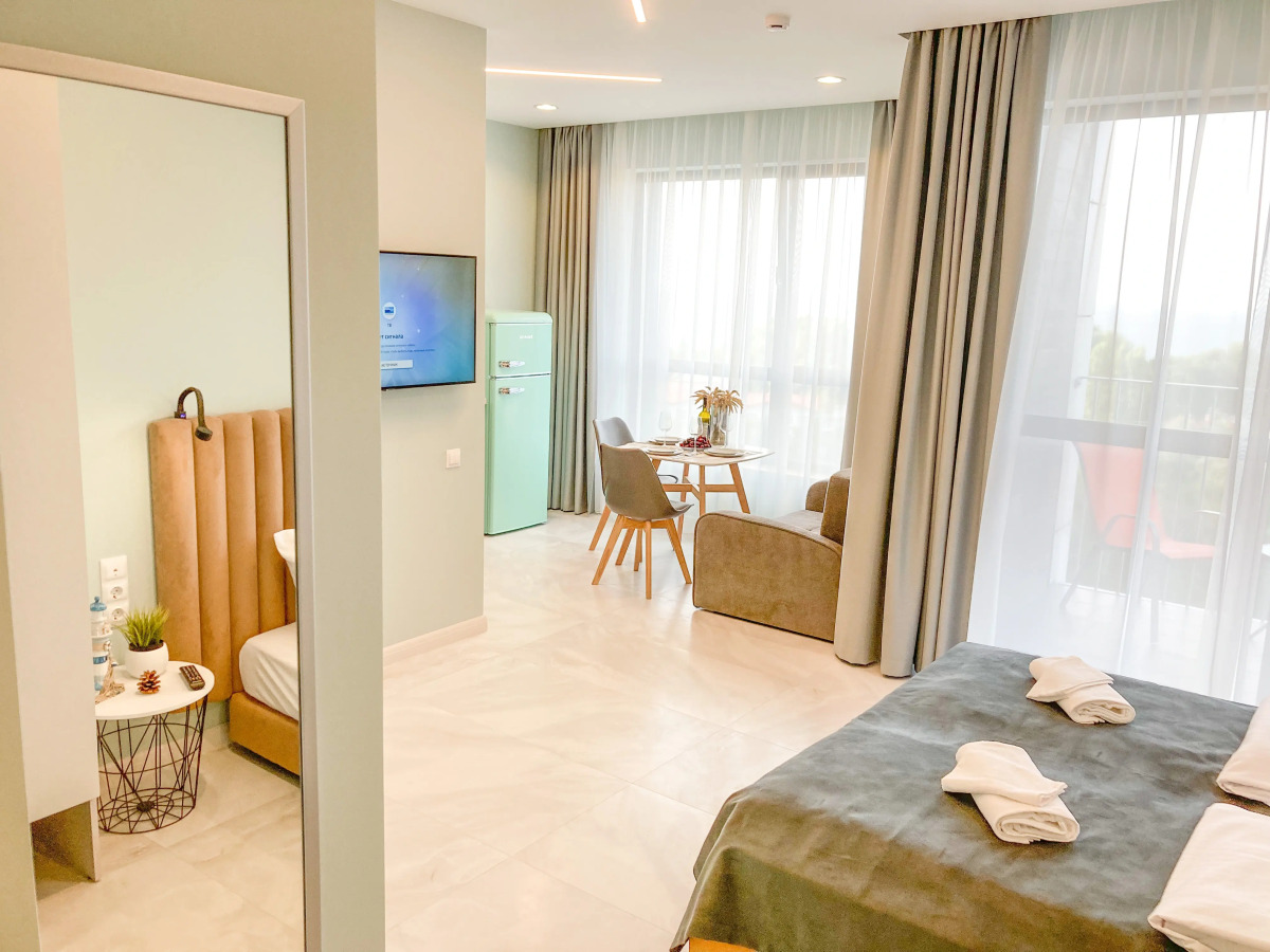 Апартаменты Sea Season 4 с Видом на Море