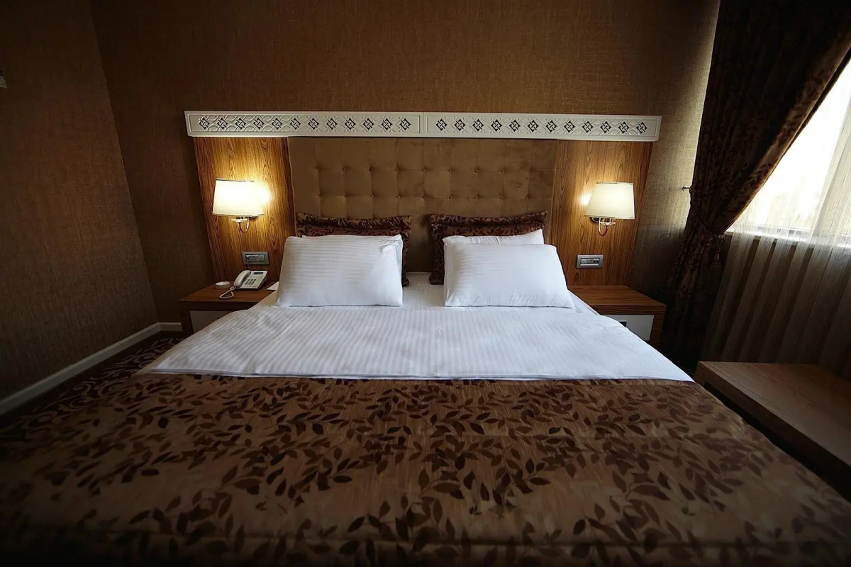Отель Graaf Hotel