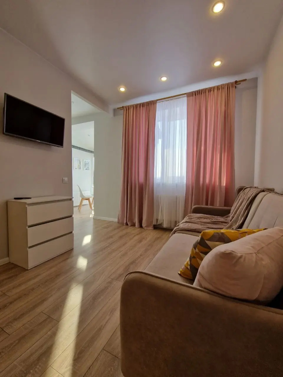 Квартира на Дивизионном 17