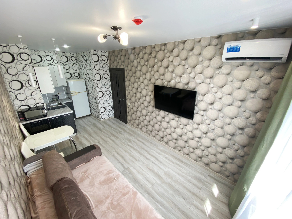 Апартаменты 2х комнатные на Зеленом бульваре 19 на 17 этаже