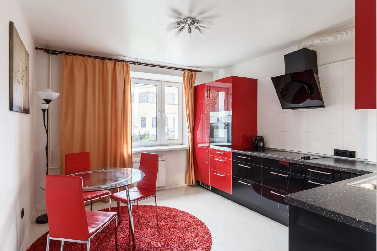 Апартаменты  1912 у Ростральных колонн