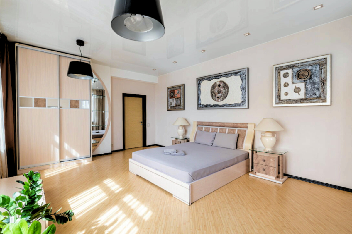 Апартаменты на Меридианной 1