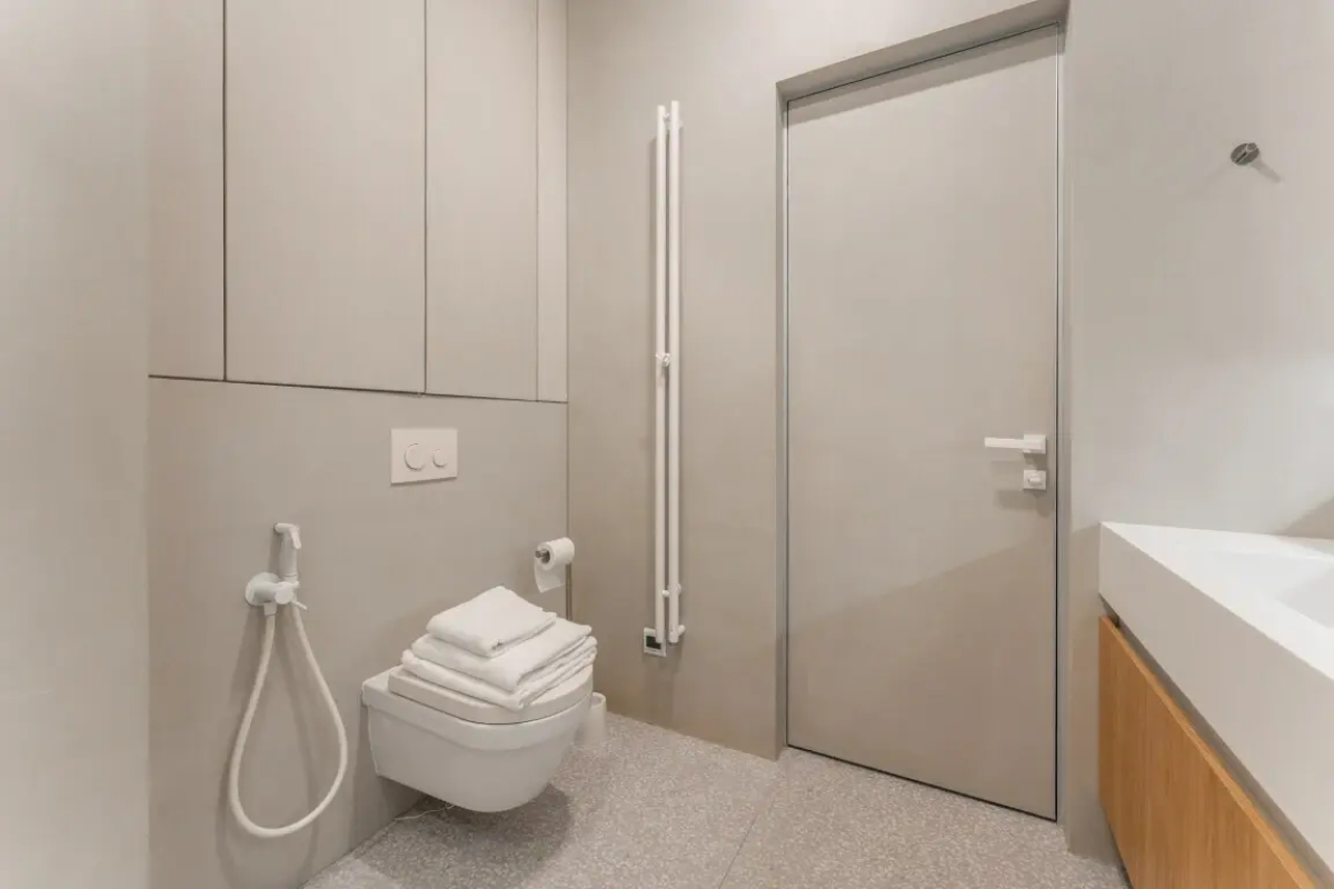 Уютная студия с видом на башни