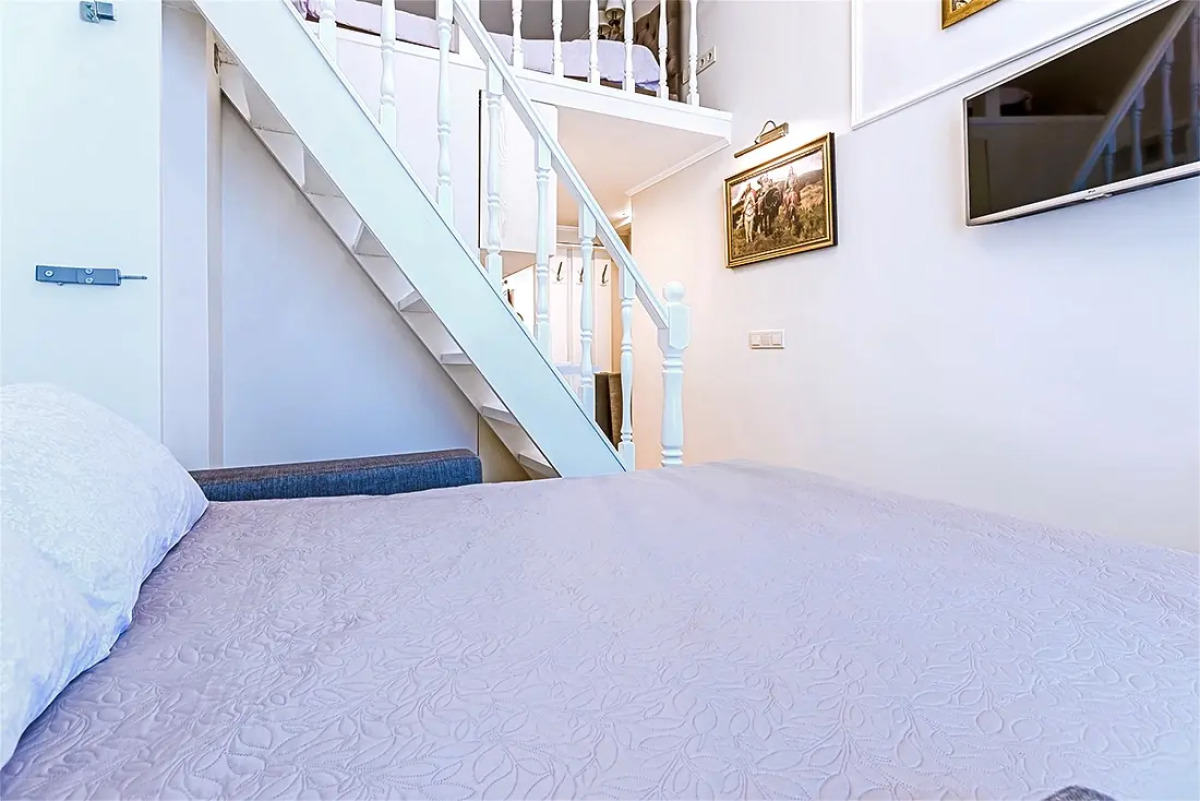 Квартира 2 ColorSPB Дом Художников