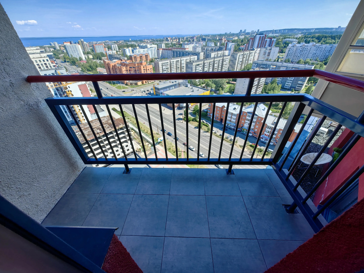 Видовая Двухкомнатная Квартира с Подземным Паркингом