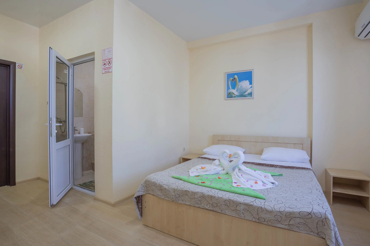 Гостевой Дом K.V.N.