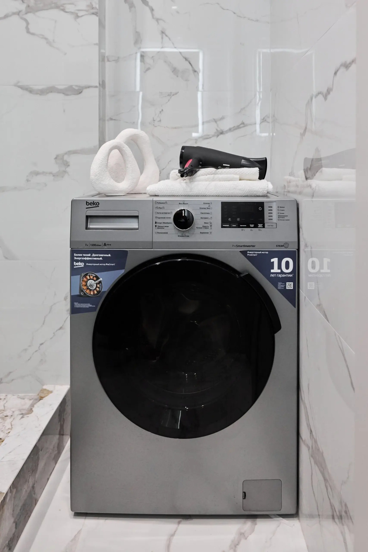 Квартира Двухкомнатная квартира возле центральной больницы