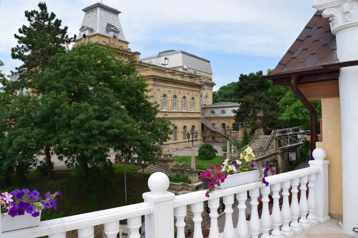 Отель Симфония