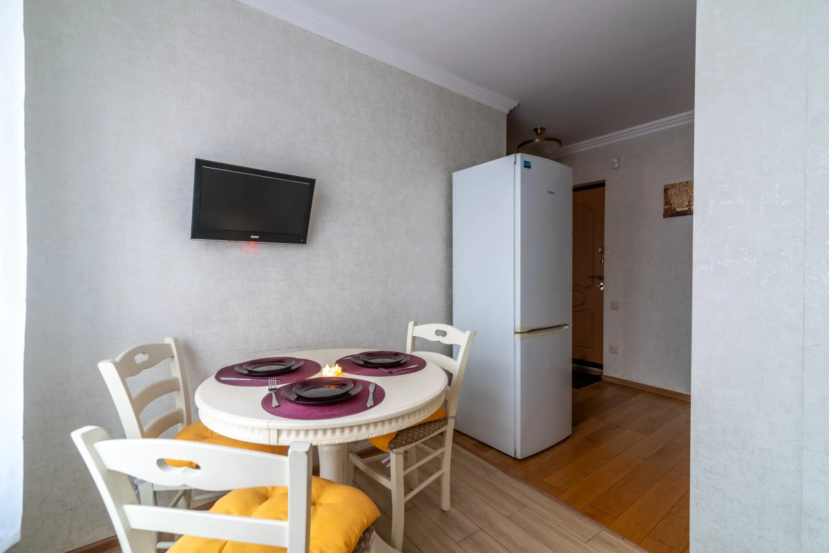 Квартира Двухкомнатная квартира у метро Минская, Парк Победы