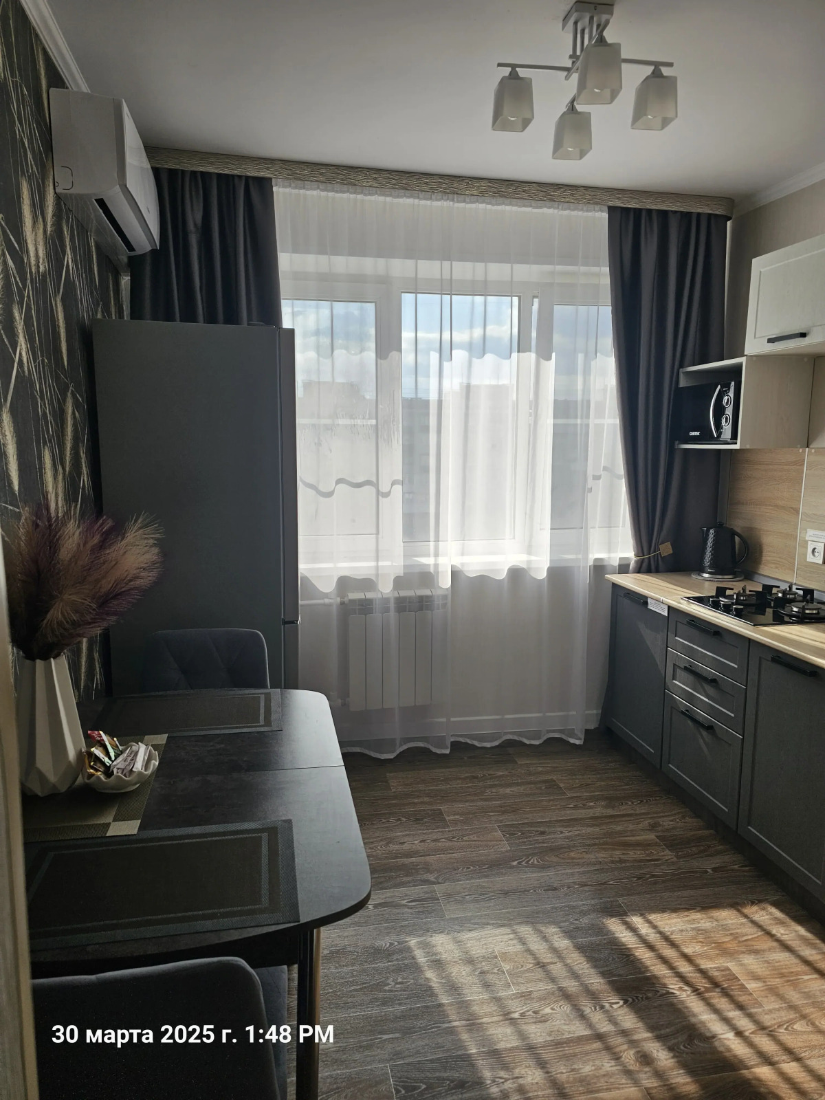 Квартира с новым ремонтом недалеко от ж/д вокзала и автостанции