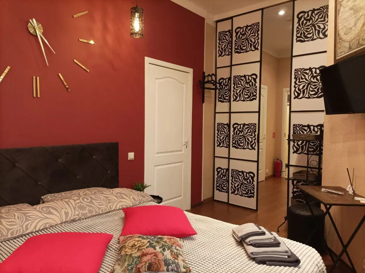 Апартаменты в Центре Санкт-Петербурга у Сенной площади