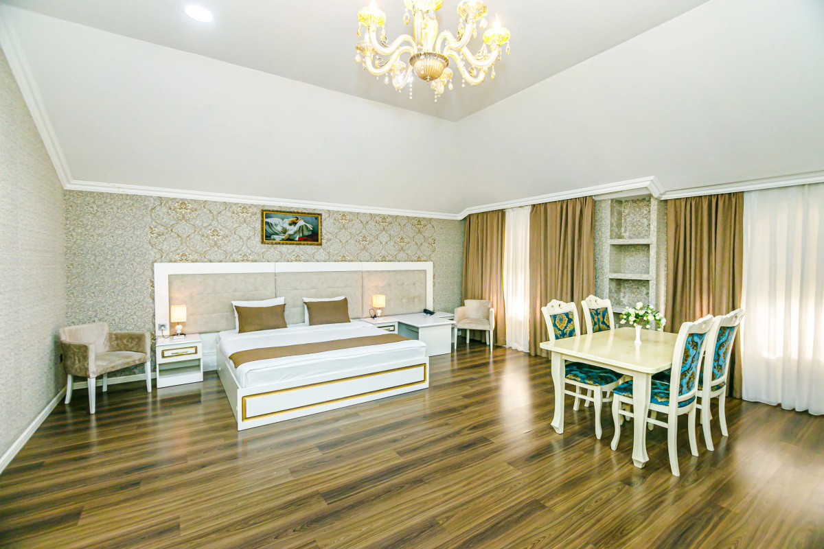 Отель Maris Baku