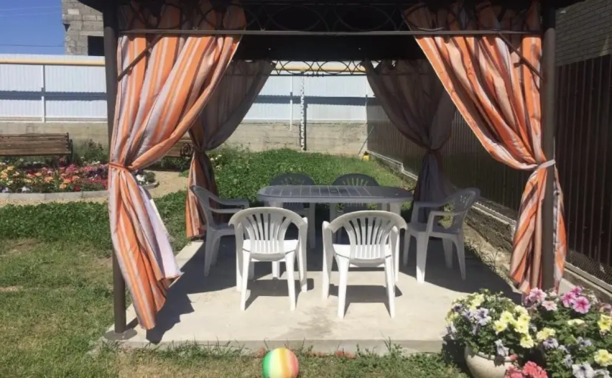 Гостевой Дом Бриз