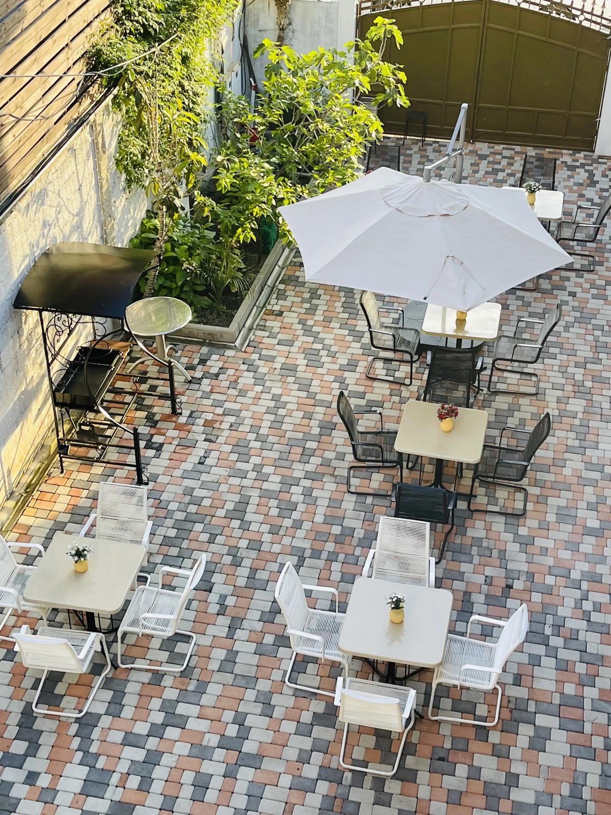 Отель Леонардо