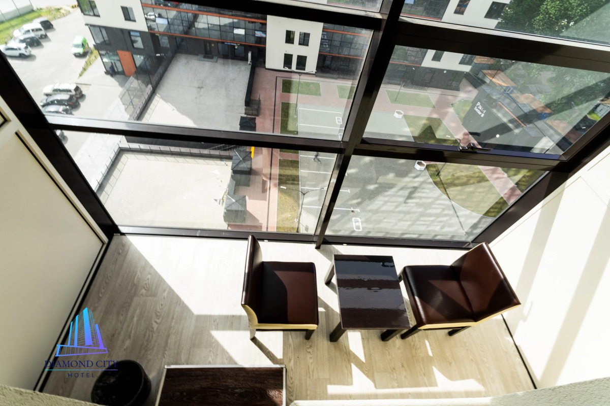 Отель Diamond City