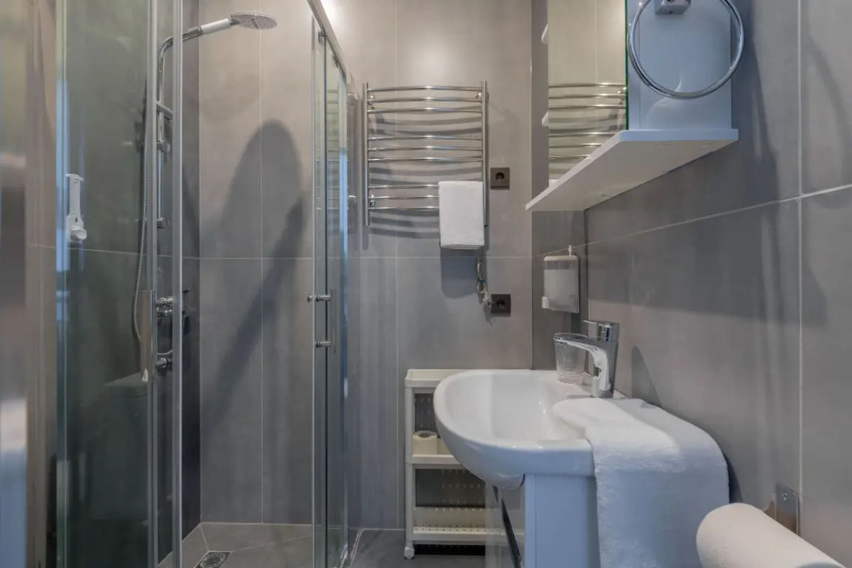 Апартаменты на Ленсовета 20 (2)