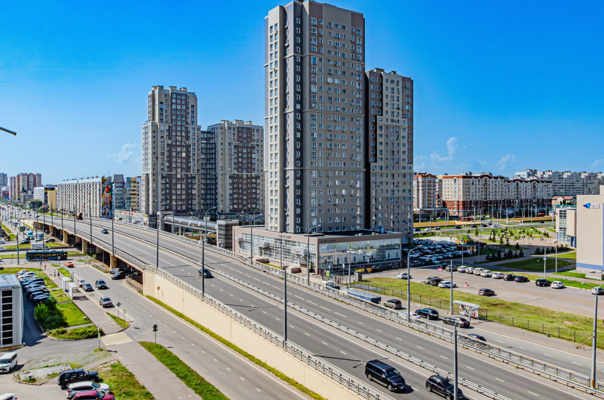 Квартира с Двумя Спальными Рядом с Ривьерой