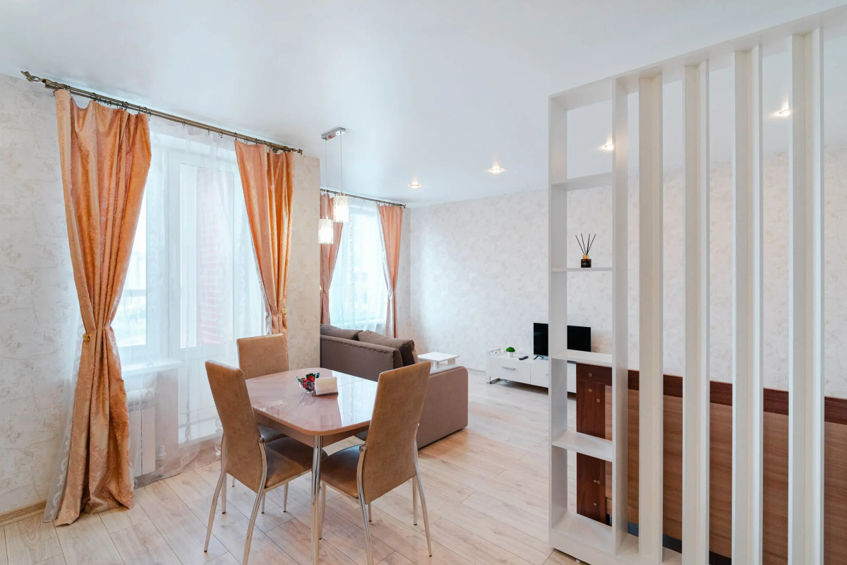 Апартаменты Студия в самом центре левого берега Иртыша