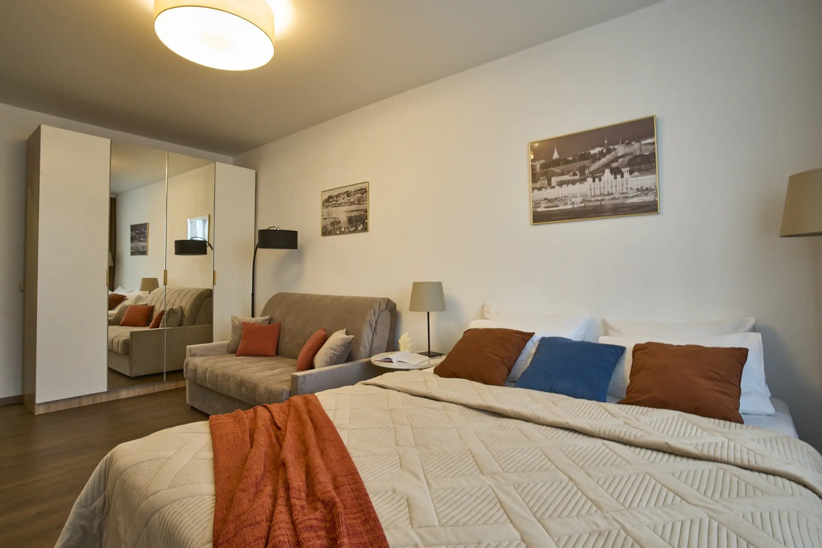 Квартира Суетинская 2