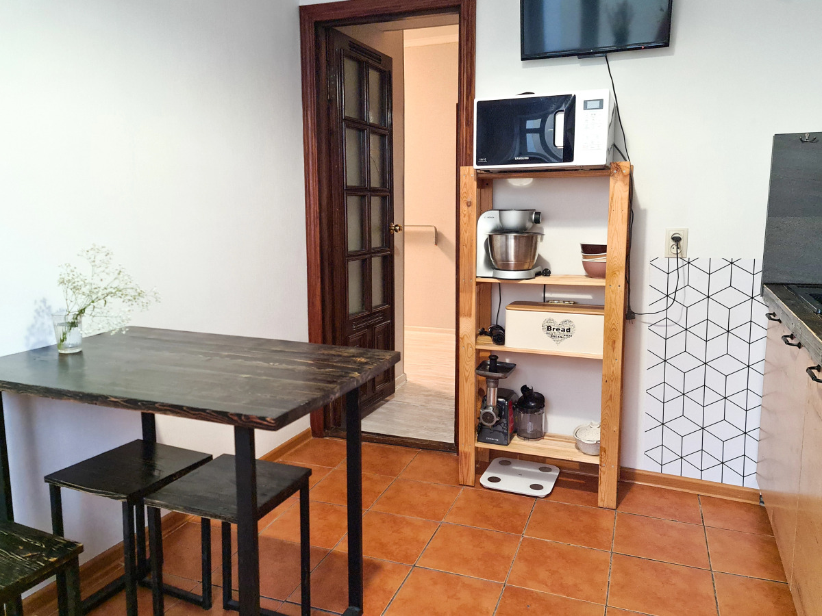 Апартаменты  Геологоразведчиков 16