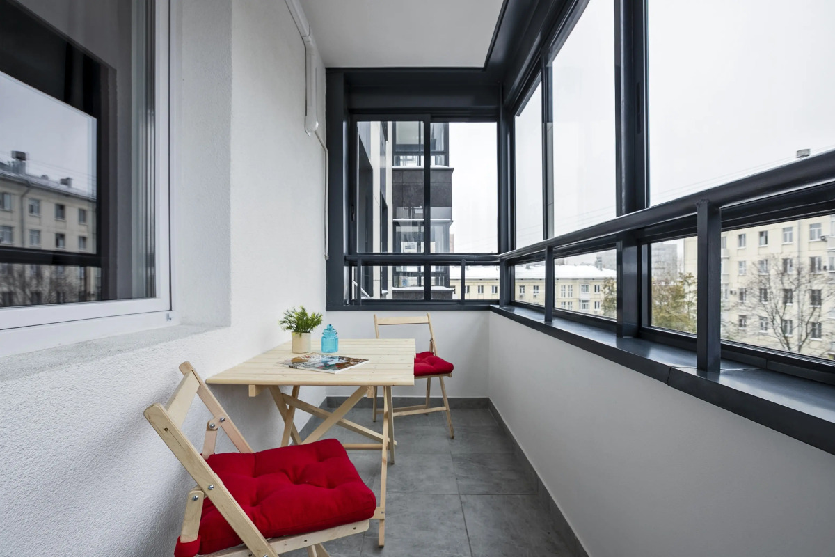 Great view 2-rooms Apartment 2 Min Walk to Raykin Plaza 2