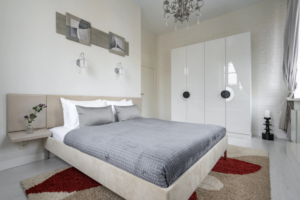 Квартира четырехкомнатная на Почтамтском