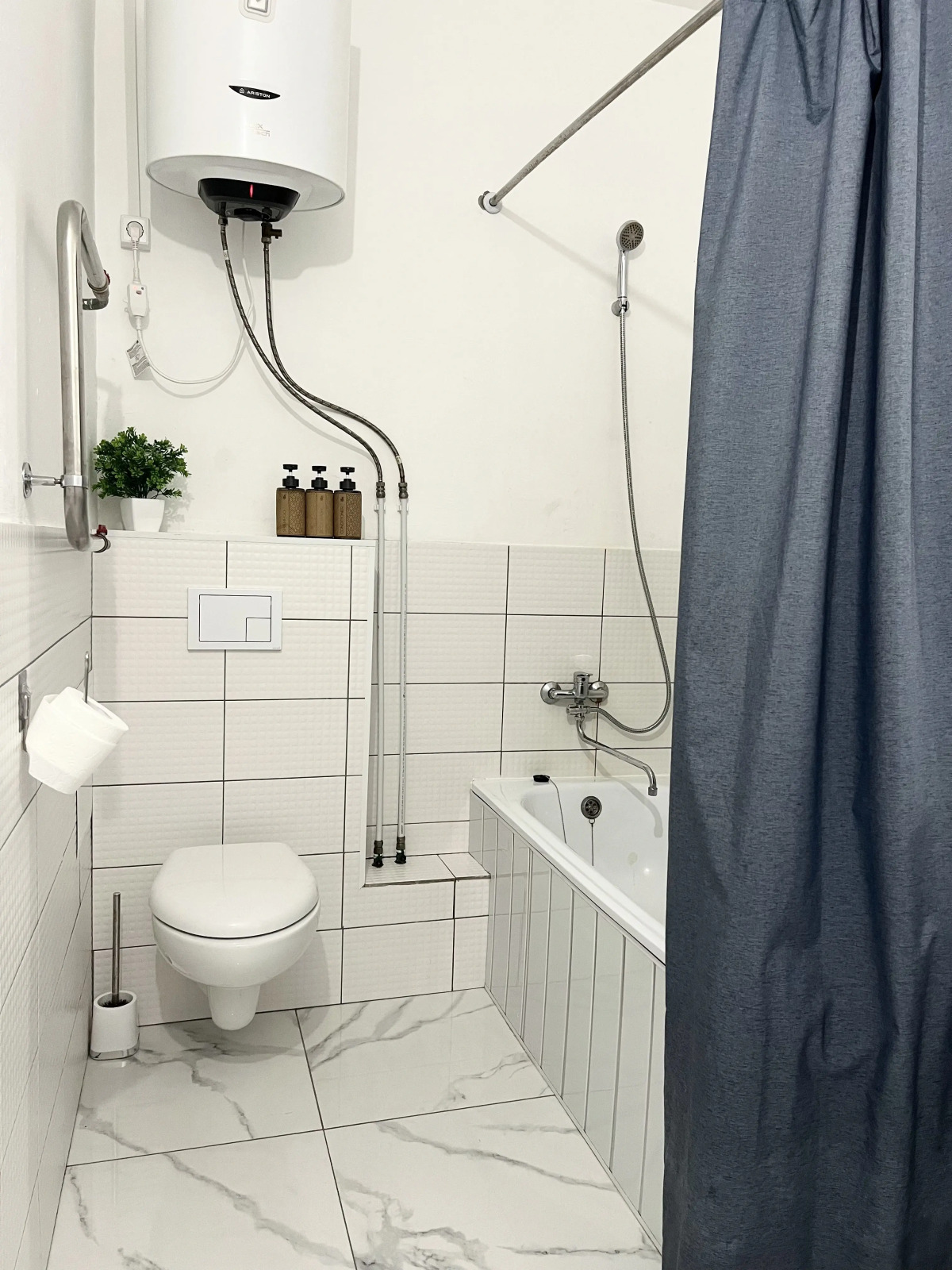 Апартаменты Просторная 1 комнатная квартира