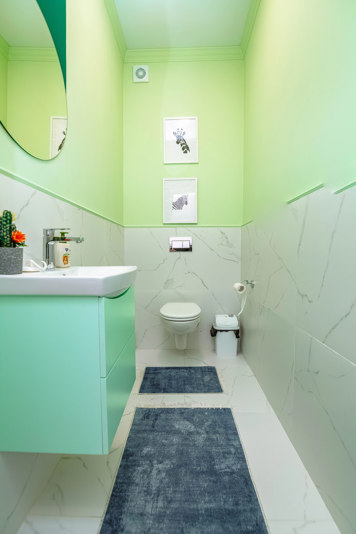 Апартаменты Алматау большие с двумя спальнями