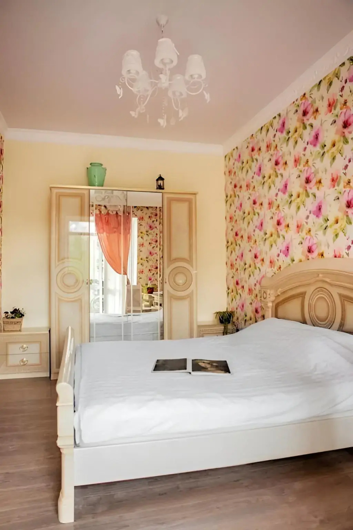 Апартаменты Ф.Е.Я.