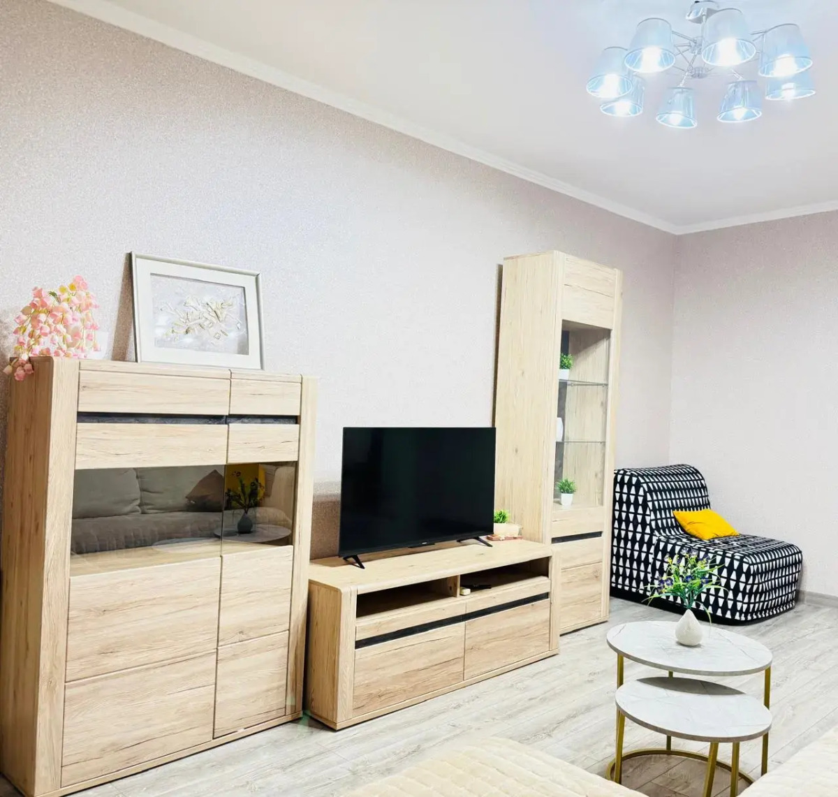 Квартира 2-комнатная квартира на Тульской — уют, стиль, удобство