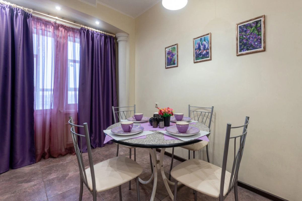 Квартира Пять Звёзд Сквер Слобода Весны