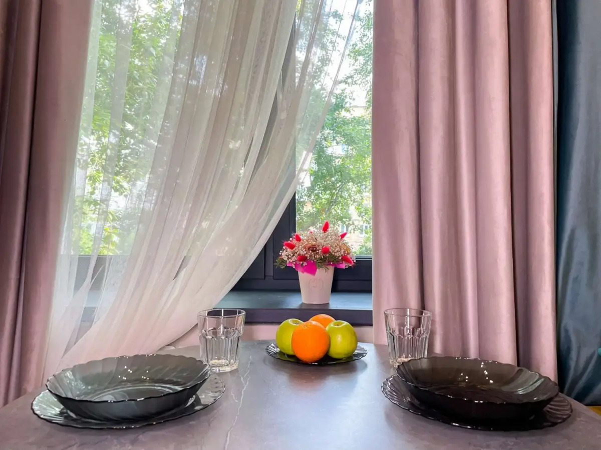 Апартаменты Стильная 2х-уровневая Cтудия рядом с метро Тульская